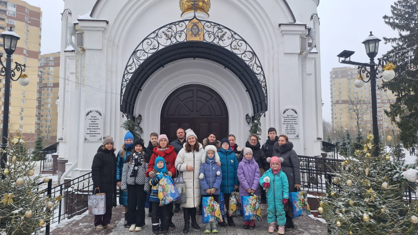 Поздравление людей с ограниченными возможностями